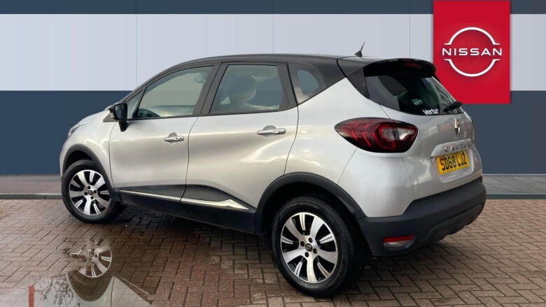 Renault Captur 0.9 TCE 90 Play 5dr Petrol Hatchback